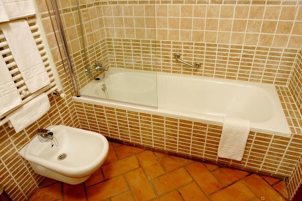 La Casa Del Cubon Hotel Aguilafuente Phòng bức ảnh